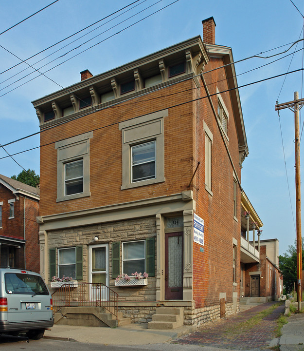 224 E 20th St in Covington, KY - Foto de edificio