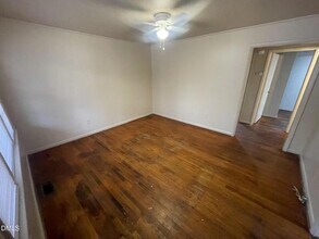 429 Rose Ln in Raleigh, NC - Building Photo - Building Photo