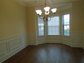 381 Plymstock Dr in Mcdonough, GA - Foto de edificio - Building Photo