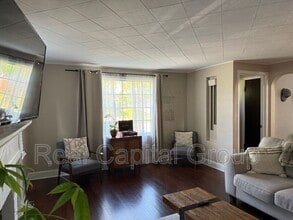 226 Capen Blvd in Buffalo, NY - Building Photo - Building Photo