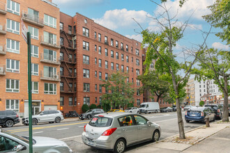 10 Avenue P in Brooklyn, NY - Building Photo - Building Photo