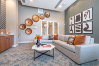 Green Oaks Apartments in Houston, TX - Foto de edificio - Interior Photo