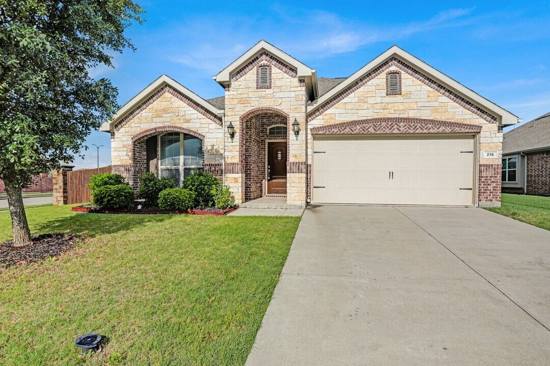 216 Copper Switch Dr in Anna, TX - Building Photo