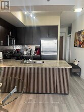 520 Steeles Ave W in Vaughan, ON - Building Photo - Building Photo