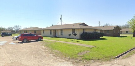 502 San Antonio St in Marlin, TX - Building Photo - Building Photo