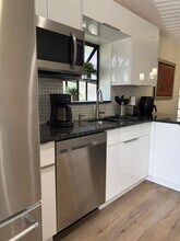 8107 Summerbreeze Ln in Boca Raton, FL - Building Photo - Building Photo