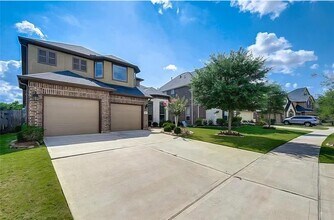 4522 Millstone Canyon Ln in Sugar Land, TX - Building Photo - Building Photo