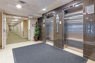 Brierwood Court in Brantford, ON - Building Photo - Interior Photo