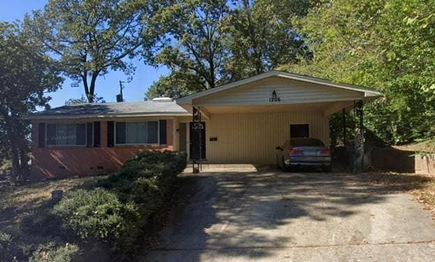 1206 N University Ave
