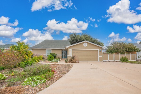 15330 Gypsy St in Corpus Christi, TX - Building Photo