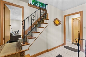 27 Ridge Hill Ave, Unit 27 in Malden, MA - Building Photo - Building Photo