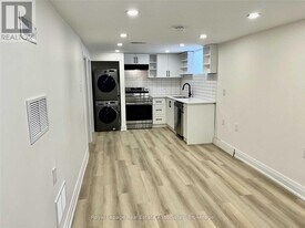 289 Fairfield Ave in Hamilton, ON - Building Photo
