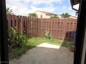 12962 Elm Creek Ct in Ft. Myers, FL - Building Photo - Building Photo