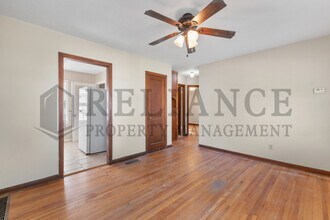 1912 N Hood St in Wichita, KS - Building Photo - Building Photo