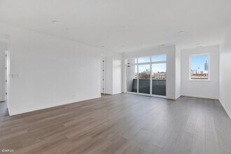 204 S Leavitt St in Chicago, IL - Building Photo - Building Photo