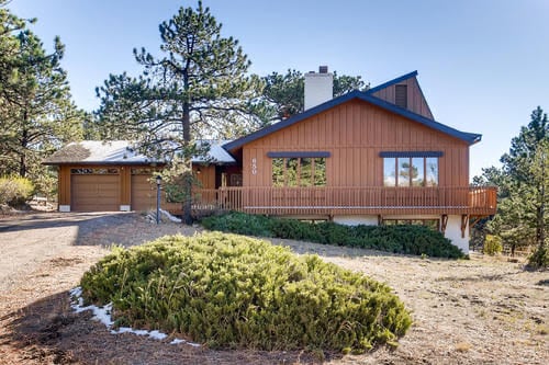 property at 650 Freeland Ct