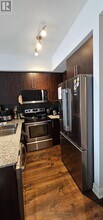 65 Bremner Blvd in Toronto, ON - Building Photo - Building Photo