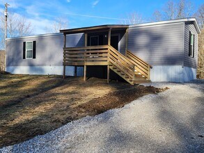 2305 Paint Creek Rd in Stanton, KY - Building Photo - Building Photo