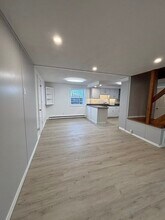 97-99-99 Roffee St in Barrington, RI - Building Photo - Building Photo