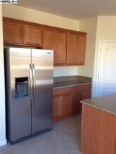 494 Shannon Way in Oakley, CA - Building Photo - Building Photo