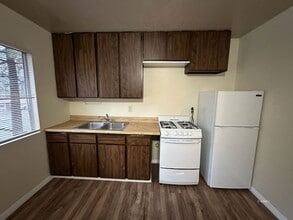 25840 CA-243 in Idyllwild, CA - Foto de edificio - Building Photo