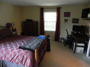 20 Guilford Ln, Unit 8 in Buffalo, NY - Building Photo - Building Photo