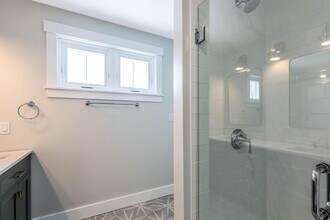 539 Portsmouth Ave in Greenland, NH - Foto de edificio - Building Photo