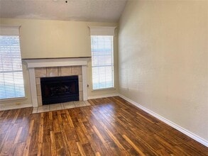 2213 Green Hill Dr in McKinney, TX - Building Photo - Building Photo