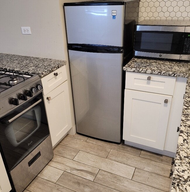 5852 W Irving Park Rd