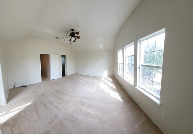 property at 11423 Royal Thistle Ct
