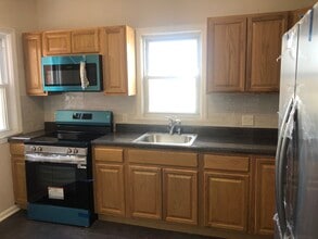 25 Overlook St, Unit 2nd in Mount Vernon, NY - Foto de edificio - Building Photo