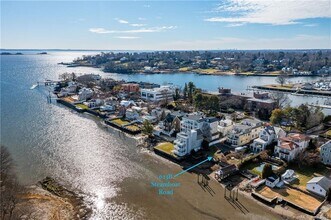 623 Steamboat Rd in Greenwich, CT - Building Photo - Building Photo