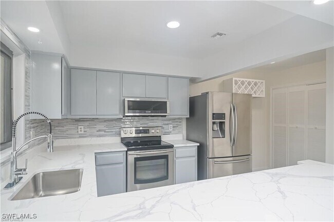 property at 711 SE 12th Ave