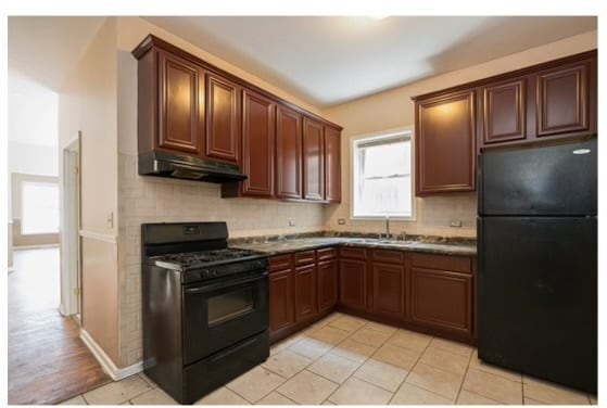 7354 S Perry Ave in Chicago, IL - Building Photo - Building Photo
