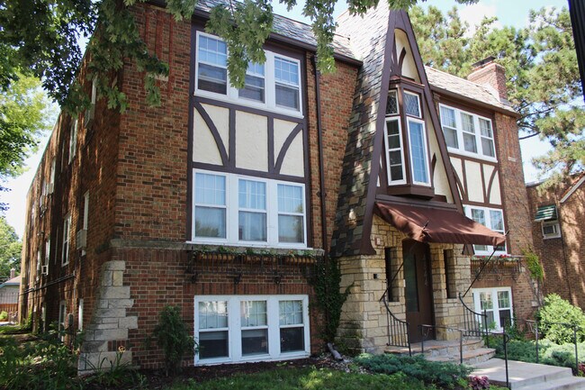 4840 Chicago