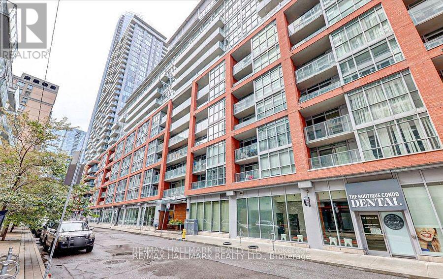 21-1121 Nelson St in Toronto, ON - Building Photo