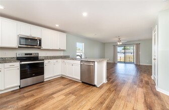 165 Blackstone Dr in Ft. Myers, FL - Building Photo - Building Photo