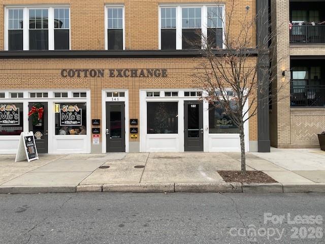 property at 141 W Main Ave