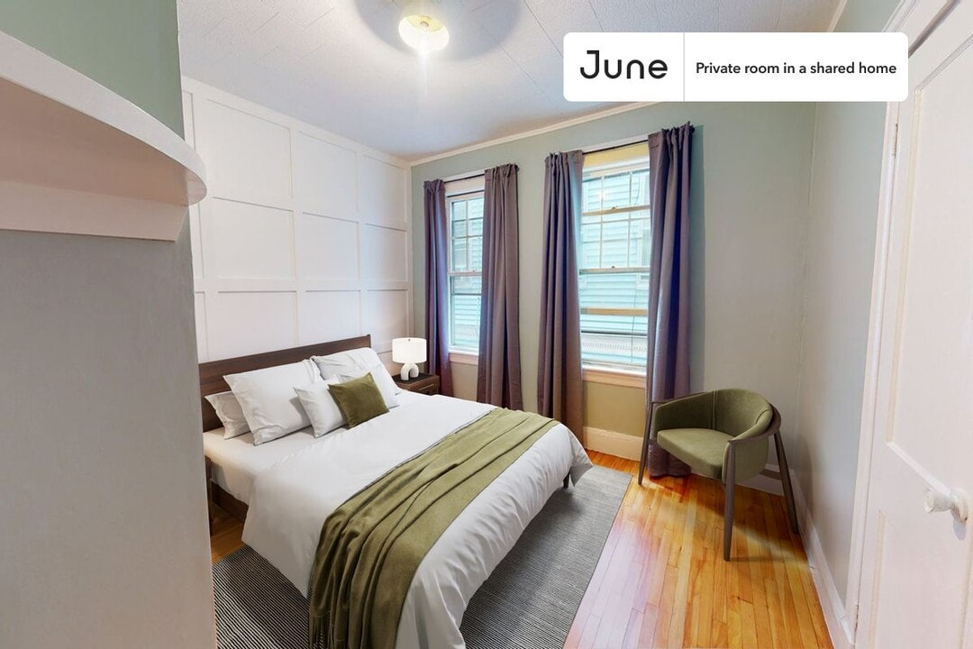 Room in Shared 4 bed/1 bath home in Boston, MA - Foto de edificio