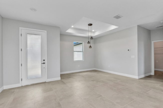 8489 Topeka Cir in Port Charlotte, FL - Building Photo - Building Photo