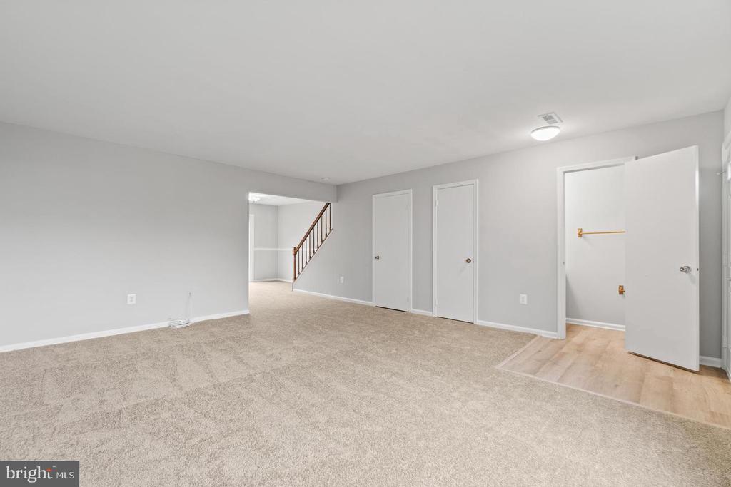 3631 McDowell Ct in Dumfries, VA - Building Photo