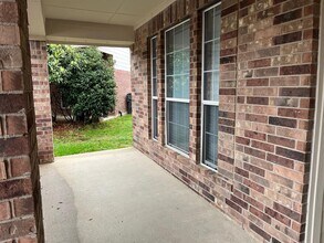 21103 N Valley Ct in Houston, TX - Building Photo - Building Photo