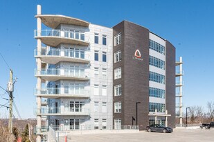 6 Baribeau St in Lévis, QC - Building Photo
