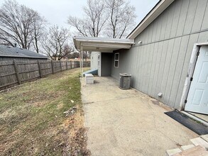 19 E Romeo Rd in Romeoville, IL - Building Photo - Building Photo