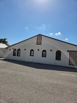 1218 SE 8th St in Cape Coral, FL - Building Photo