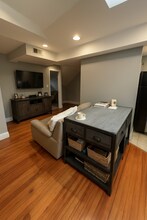 151 Old County Rd, Unit 2 in Smithfield, RI - Building Photo - Building Photo
