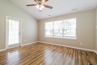 605 Three Meadows Rd in Fuquay Varina, NC - Building Photo - Building Photo