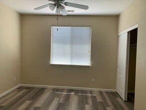 4331 W Elowin Ave in Visalia, CA - Building Photo - Building Photo