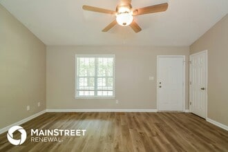 304 Kingsbrook Cir in Fuquay Varina, NC - Building Photo - Building Photo