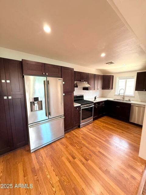 property at 1950 W Palm Ln